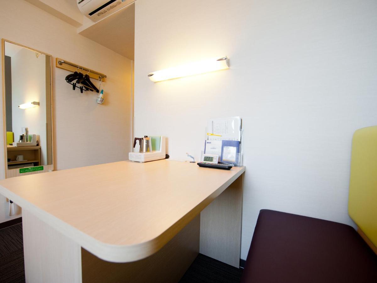 ซูเปอร์ โฮเทล โตเกียว คะเมโดะ Hotel ภายนอก รูปภาพ