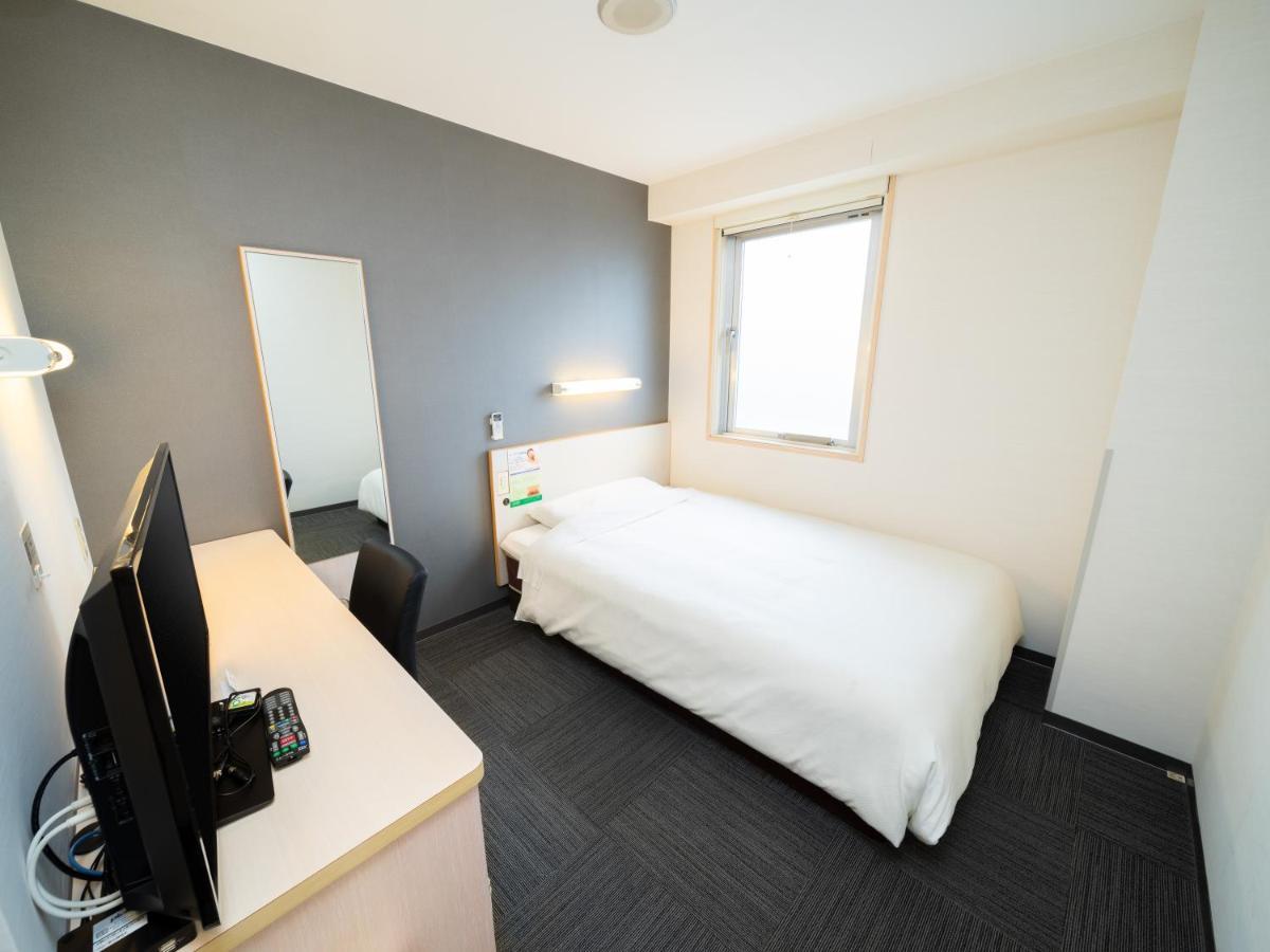 ซูเปอร์ โฮเทล โตเกียว คะเมโดะ Hotel ภายนอก รูปภาพ