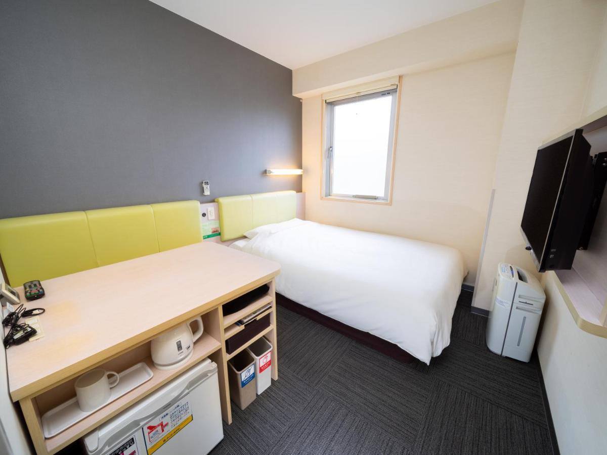 ซูเปอร์ โฮเทล โตเกียว คะเมโดะ Hotel ภายนอก รูปภาพ